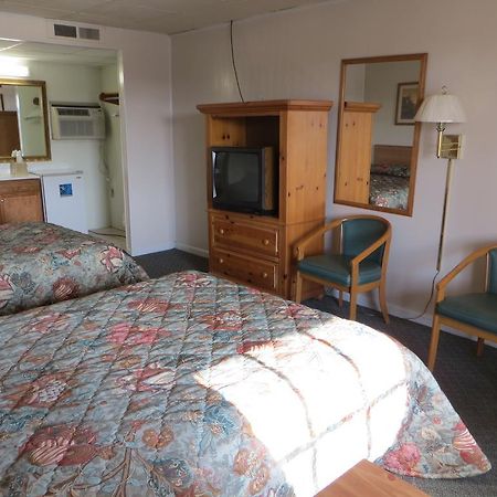 Pine Crest Motor Lodge Holly Springs Buitenkant foto
