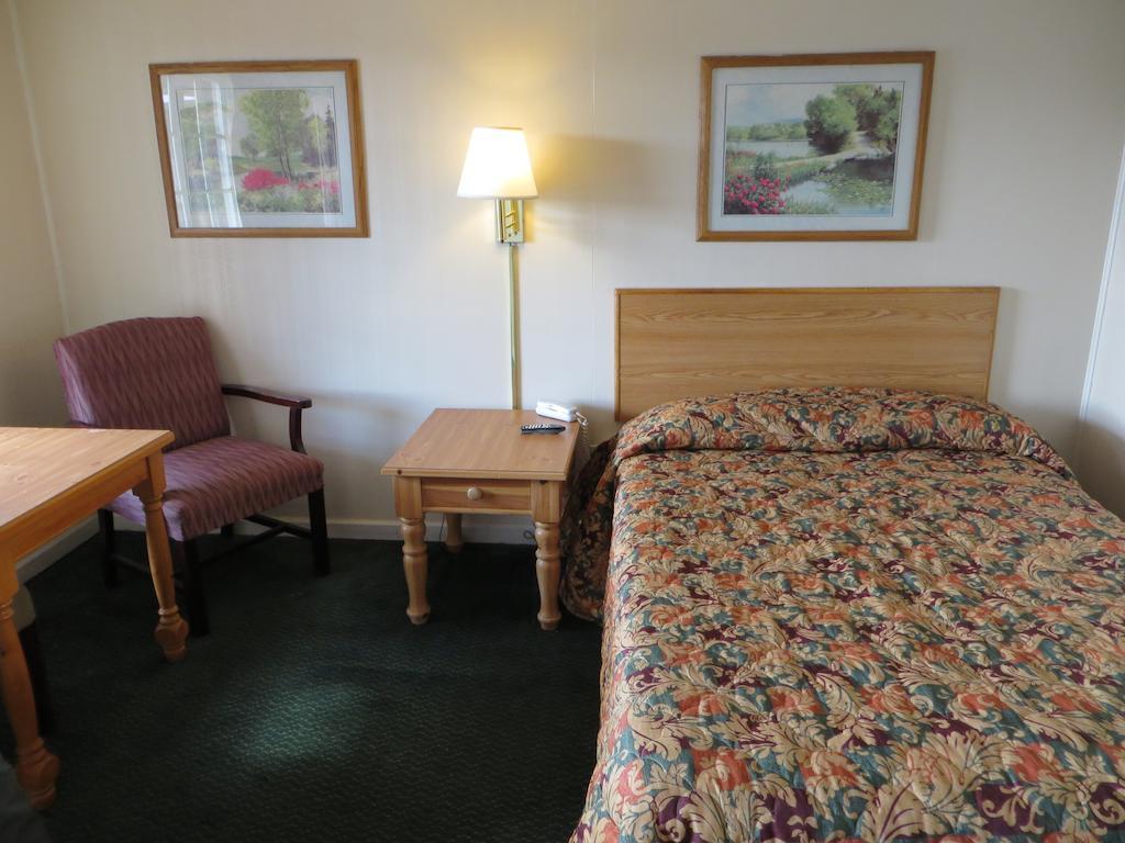 Pine Crest Motor Lodge Holly Springs Kamer foto